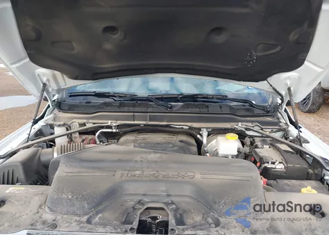 2024 Ram 2500 Tradesman 4X4 8' Box z USA, uszkodzony, nr VIN 3C6UR5HJ2RG417928